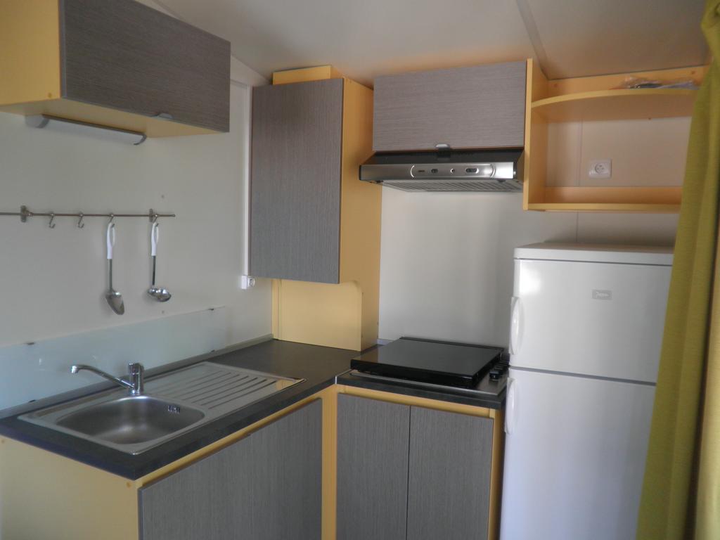 Camping Les Chenes Chauzon Экстерьер фото